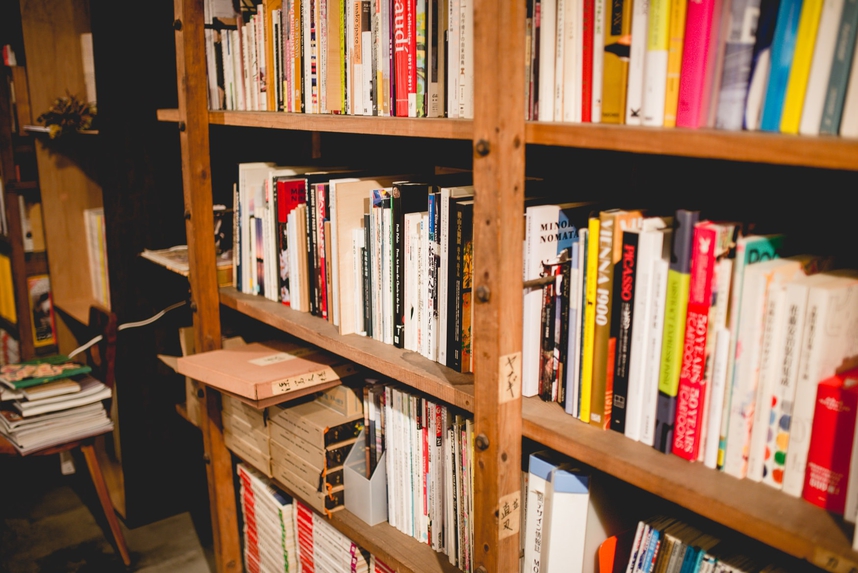 デザイン系・アート系・テクニカル系の本が充実。