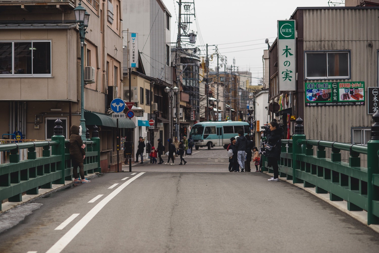 岐阜県高山市　宮川沿い